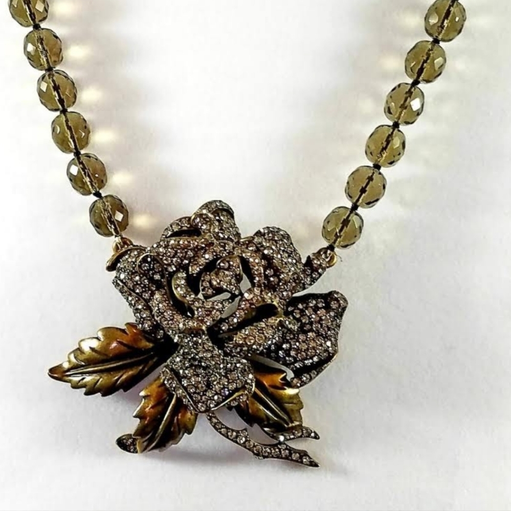 HEIDI DAUSE RETIRED COLECTION, SIGNED ROSE ELEGANCE NECKLACE
